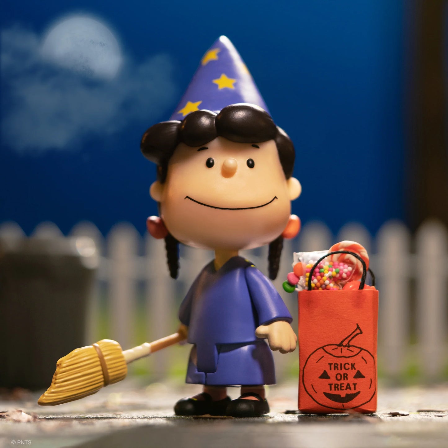 Peanuts ReAction - Witch Violet